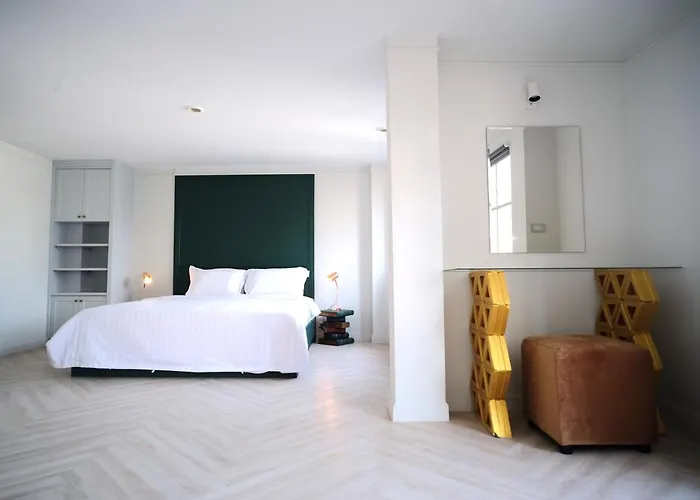 Apartment Baan Khun Pra Duplex Rm3 Bangkok