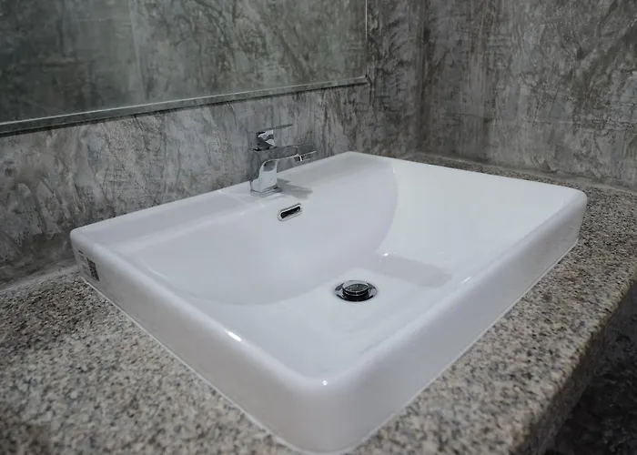 Apartment Baan Khun Pra Duplex Rm3 *